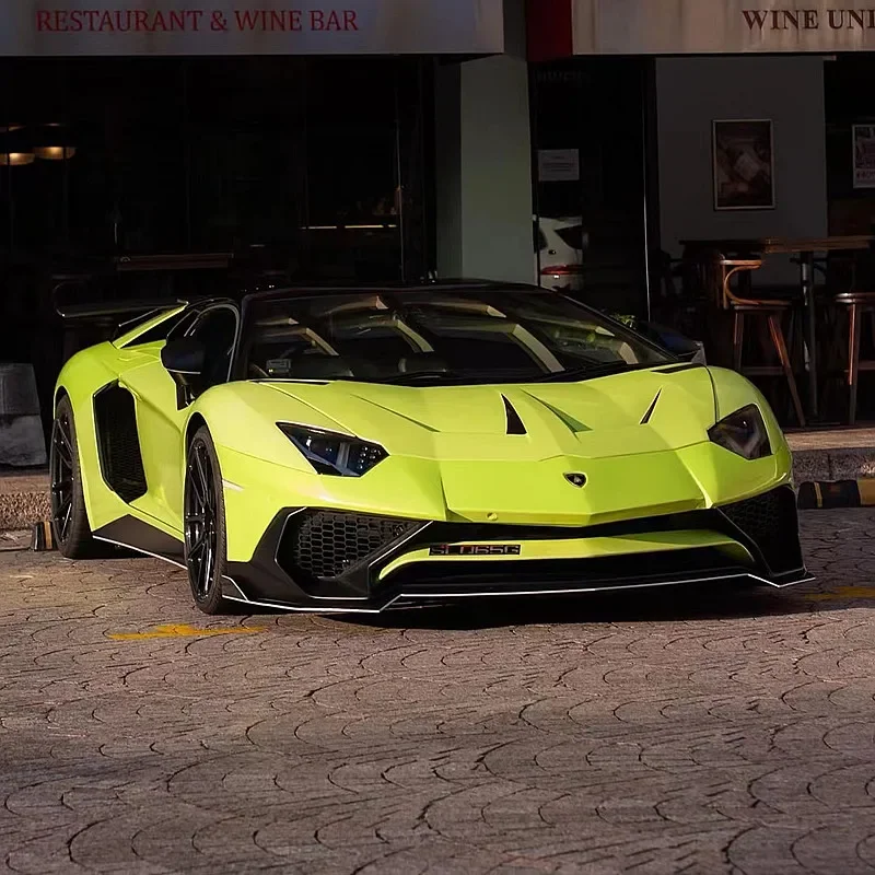 

For Lamborghini Aventador Lp700 Lp720 Upgrade Lp750SV Body Kit Front Bumper Rear Bumper Side Skirts Spoiler