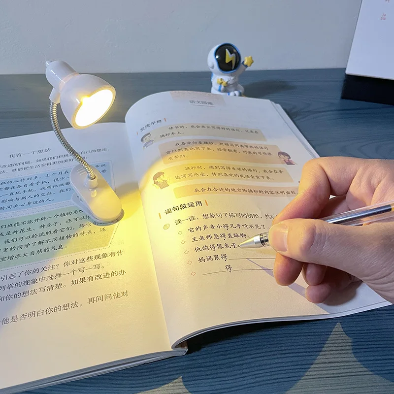 1Pcs Portable Eye-Friendly Reading Lamp - Warm & Bright Clip-On Light with Long-lasting Battery for Books and Desks