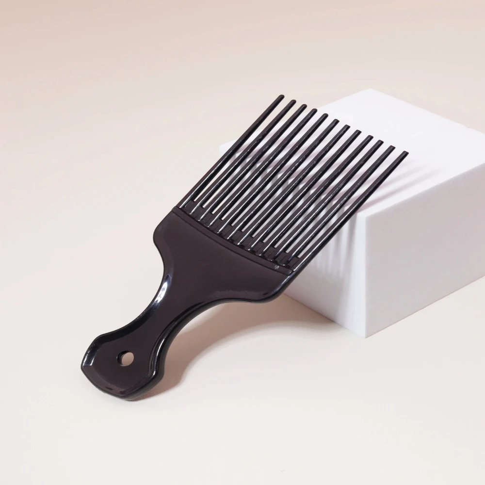 

Stylized Comb with A Pointed End Designed To Create Voluminous Hair Airplane-style Suitable for Natural Curly Hair Beauty Tools.
