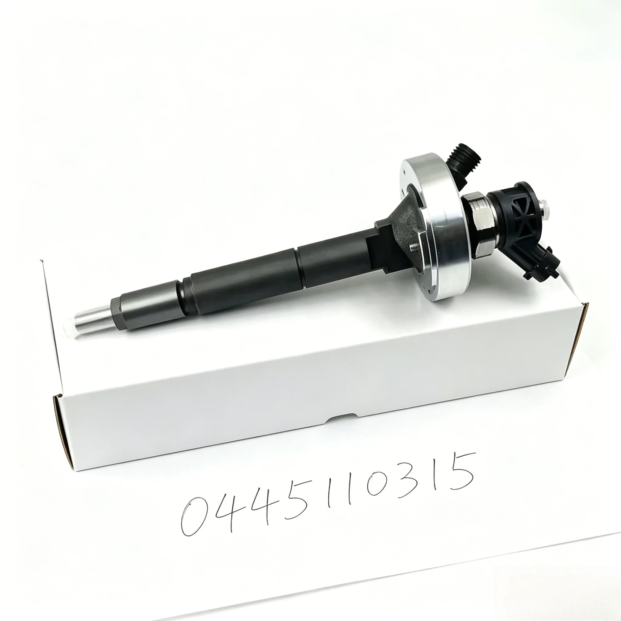 

Сделано в Китае 0445110315 Дизельная форсунка Common Rail 16600-VZ20A для Nissan Zd30 Dci Urvan Caravan Cabstar 3.0