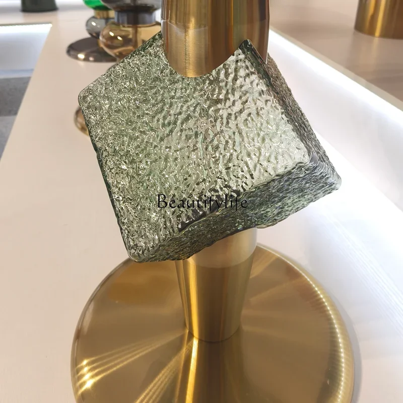 FG17Light طاولة القهوة الفنية الحديثة الفاخرة الجديدة تموج الماء جولة المنقولة فندق شقة صغيرة طاولة زاوية