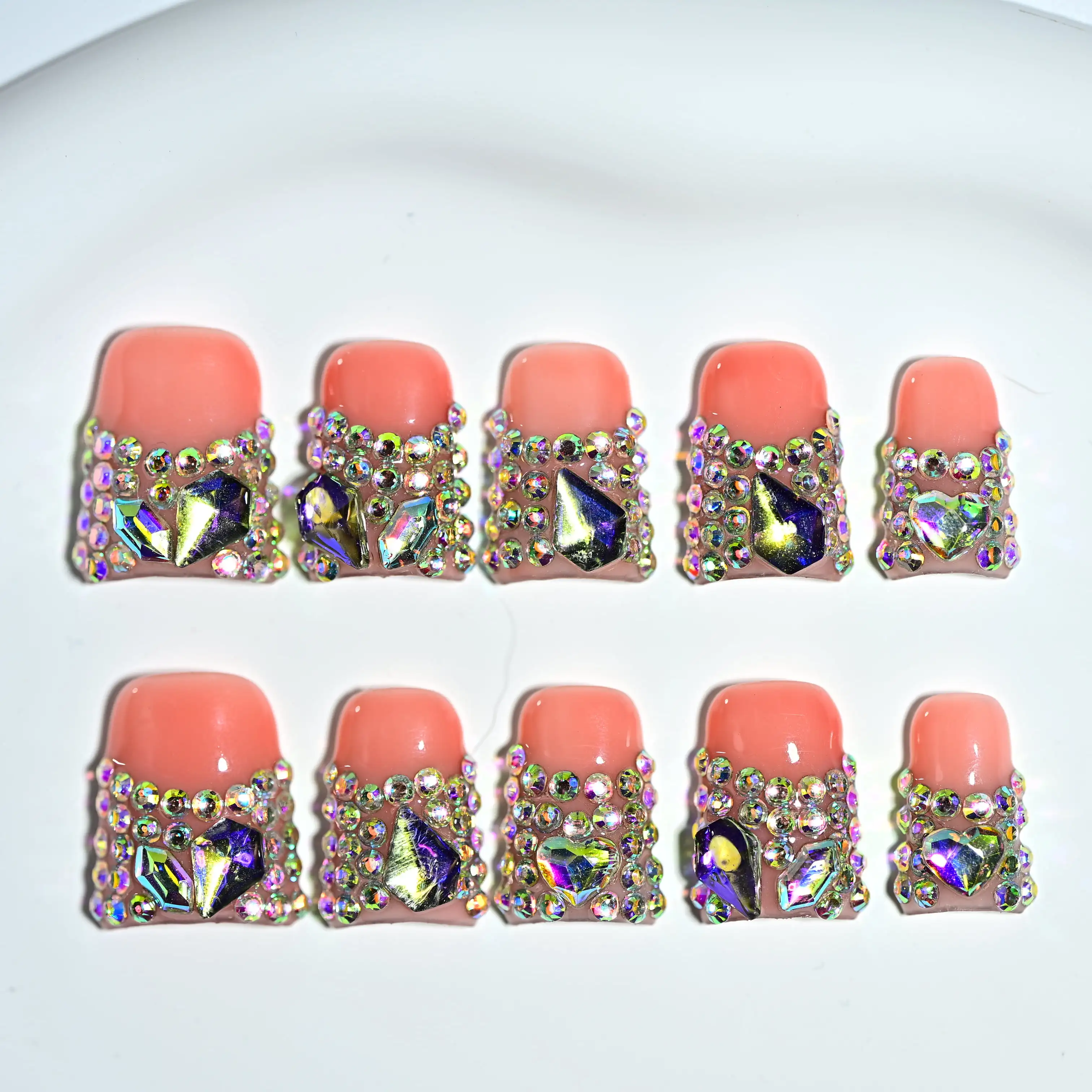 

Crown Drop Duck Tip Press-On Nails 10 Pcs,Handmade 2025 Summer Nude Nails With Oversized Rhinestones, Glam Crystal Nail Art