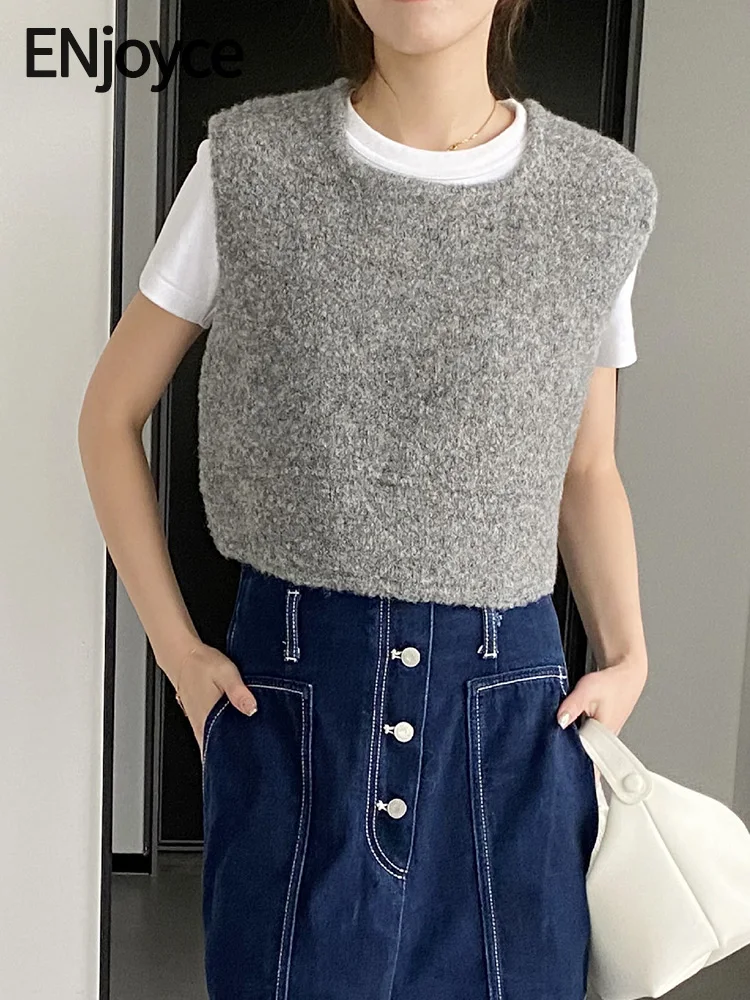 

Women Vintage Square Neck Wool Sleeveless Sweater 2024 Autumn Korean Style Knitted Vest Knitwear Pullovers Crop Tops