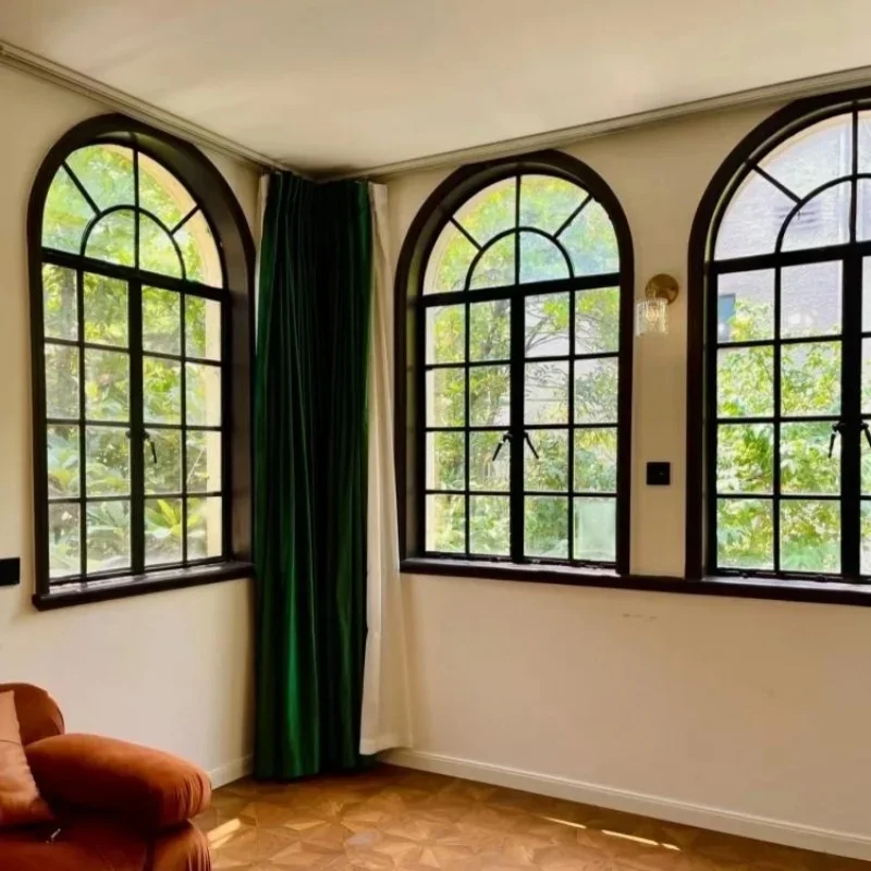 French arched window Shanghai old steel  old bungalow villa retro  curved old wrought iron doors