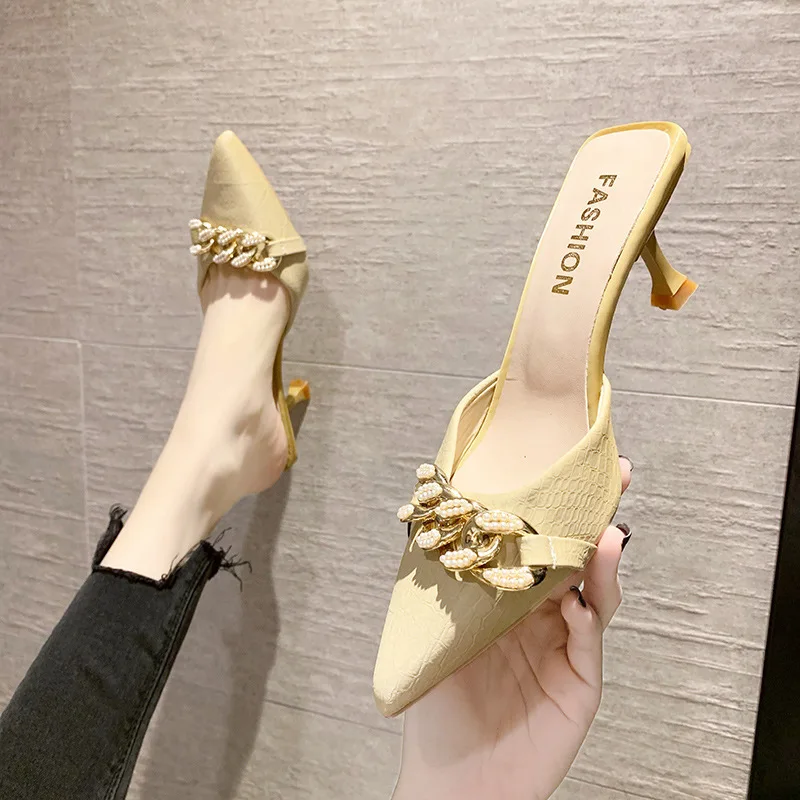 

2025 New Snake Print Woman Pumps Slipper Fashion Gold Chain Sandal Shoes Ladies Pointed Toe Slip on Mules Thin Low Heels Slides
