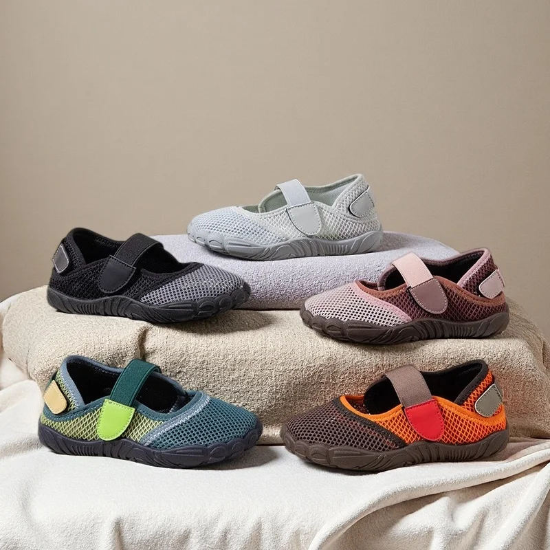 Kids Aqua Water Shoes 2026 Summer New Non-Slip Quick Dry Lightweight Soft Sole Outdoor Beach Sandals Boys Girls Students