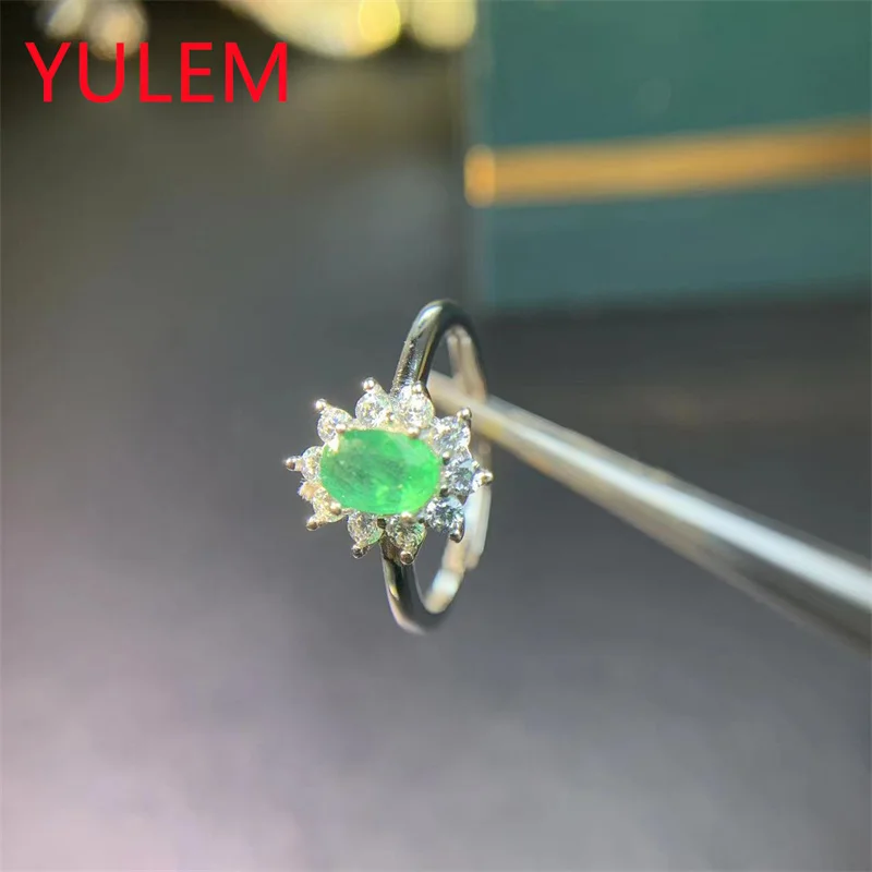 

Jewelry 925 Silver Emerald Engagement Ring 4mm*6mm Natural Emerald Diana Ring for Daily Wear Silver Gemstone Ring