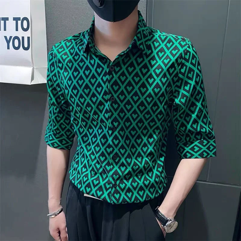 Green Short Sleeve Shirt Men's Summer High-End Feeling Handsome Love Heart Slim Fit Five-Quarter Sleeve Shirt Male Upper Apparel