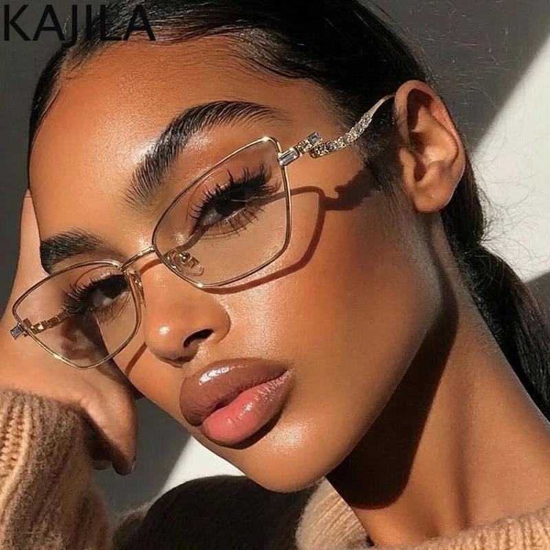 

Sexy Cat Eye Rhinestones Sunglasses Women 2025 Luxury Brand Trendy Small Frame Cateye Sun Glasses For Ladies Metal Shades UV400