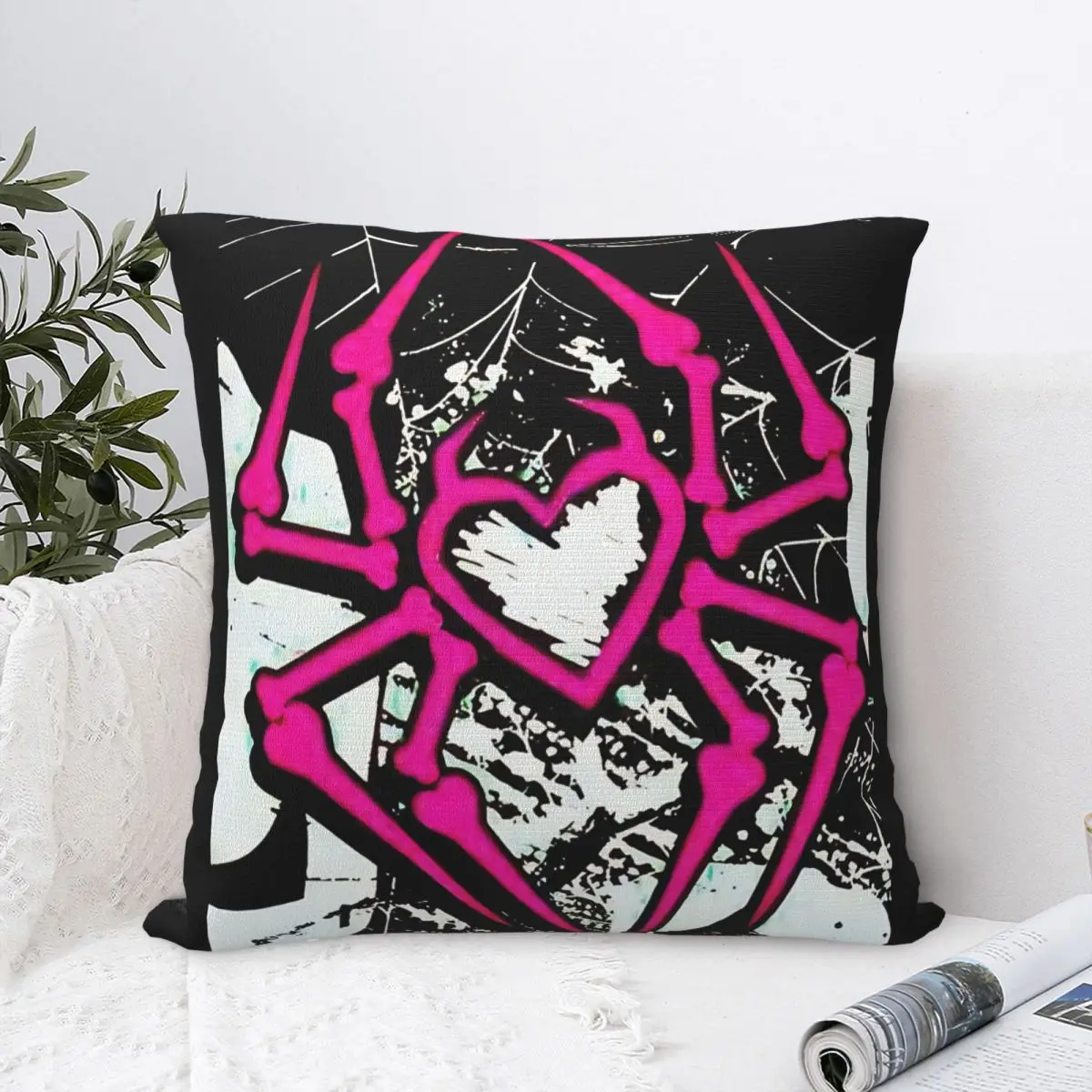 Aj Lee Vintage Pill…