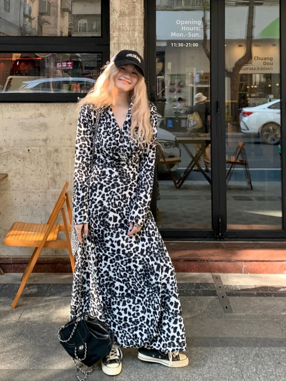 Plus size v-ne sexy longo sve leopardo impressão dr feminino sabor primavera outono high-end sensação magro tornozelo comprimento dr