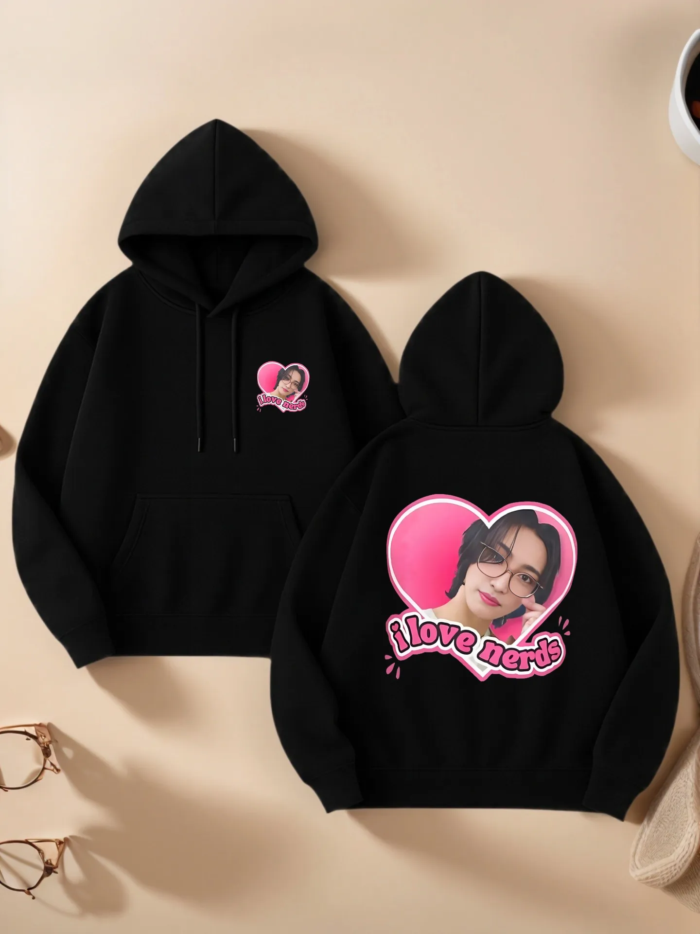 Women's Essential Hoodie, Heart - Print Graphic, Y2K Style, Soft Fabric, Casual Everyday Wear