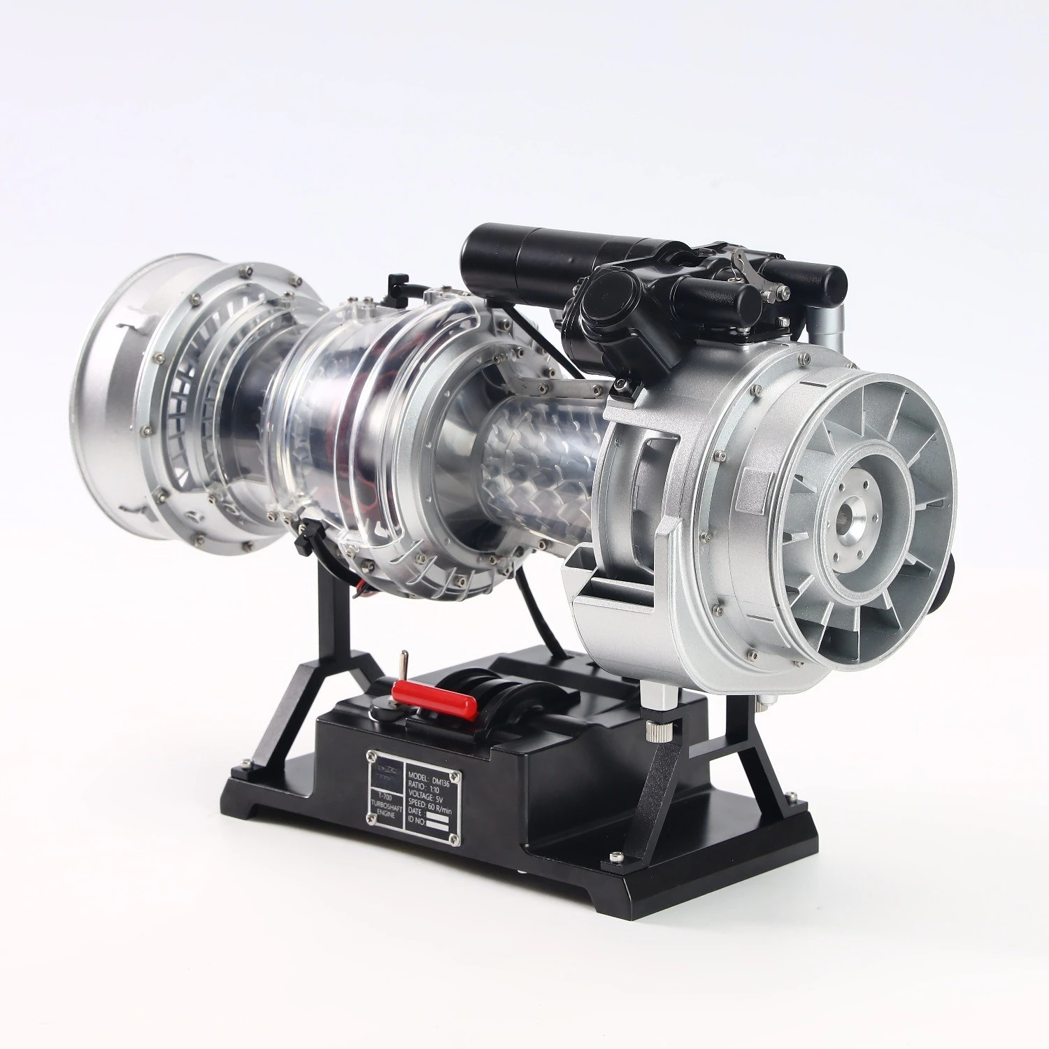 The T-700 turboshaft engine is a detachable, assembled decorative gift DM136