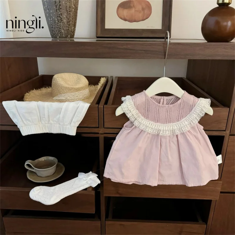

Super energetic！Korean Baby Girl Lace Trim Doll Shirt Sweet Princess Shorts Set Trendy Style