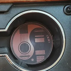 قواعد أكواب سيارة جيتار 2 قطعة قواعد أكواب سيارة ماصة مضادة للانزلاق مقاومة للماء ملحقات داخلية سهلة التنظيف للسيارة #2