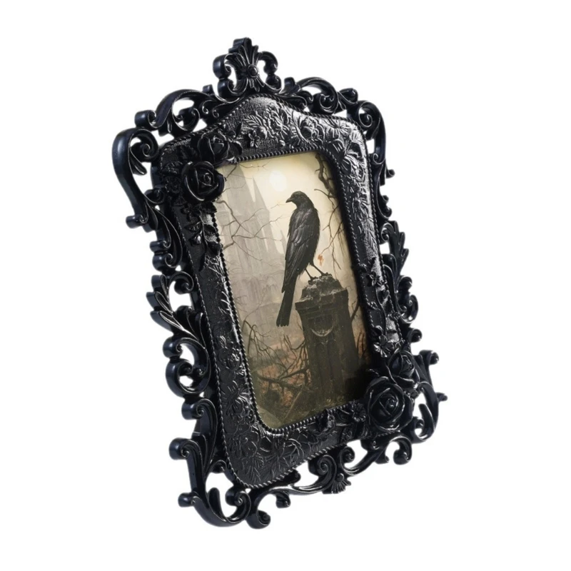 Tabletop Gothic Photo Frame with Black Intricate Carvings for Bedroom Display J0MC