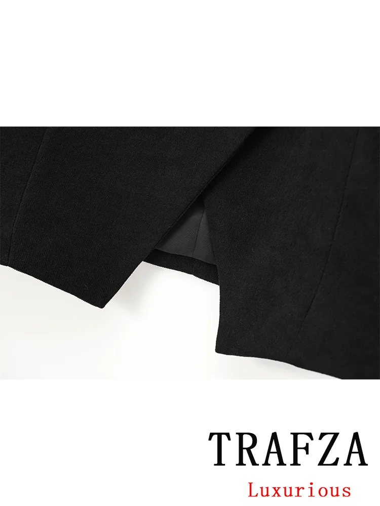 TRAFZA Vintage Casual Chic Women Jackets O-Neck Asymmetric Buttons Long Sleeve Coats New Fashion 2024 Autumn Winter Outwears