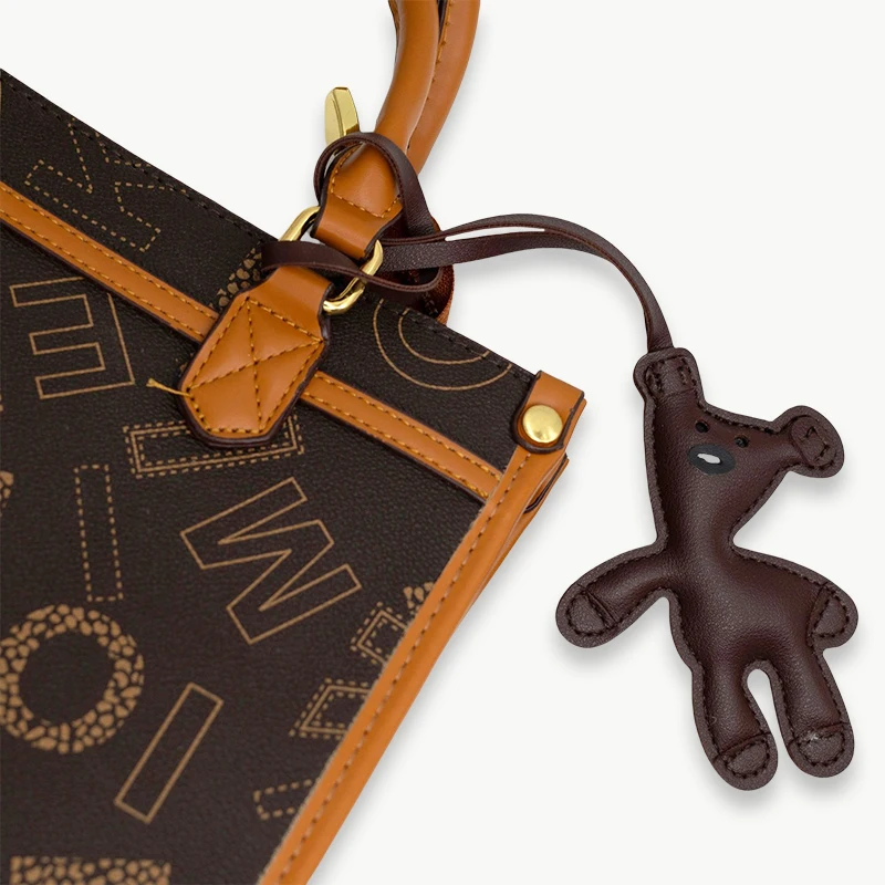 

Cute Leather Bear Keychain Bag Pendant Custom Name Text for Purse Handbags Backpack Accessories Key Charms Gifts