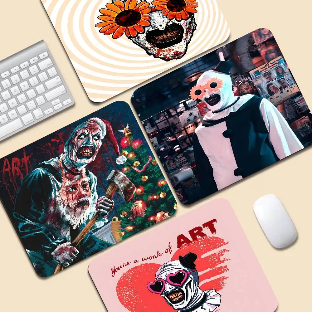 

Film Funny T-Terrifier Horror Mouse Pad Small Office Table Mats Computer Accessories Non-slip Rubber with Precision Lock Edge