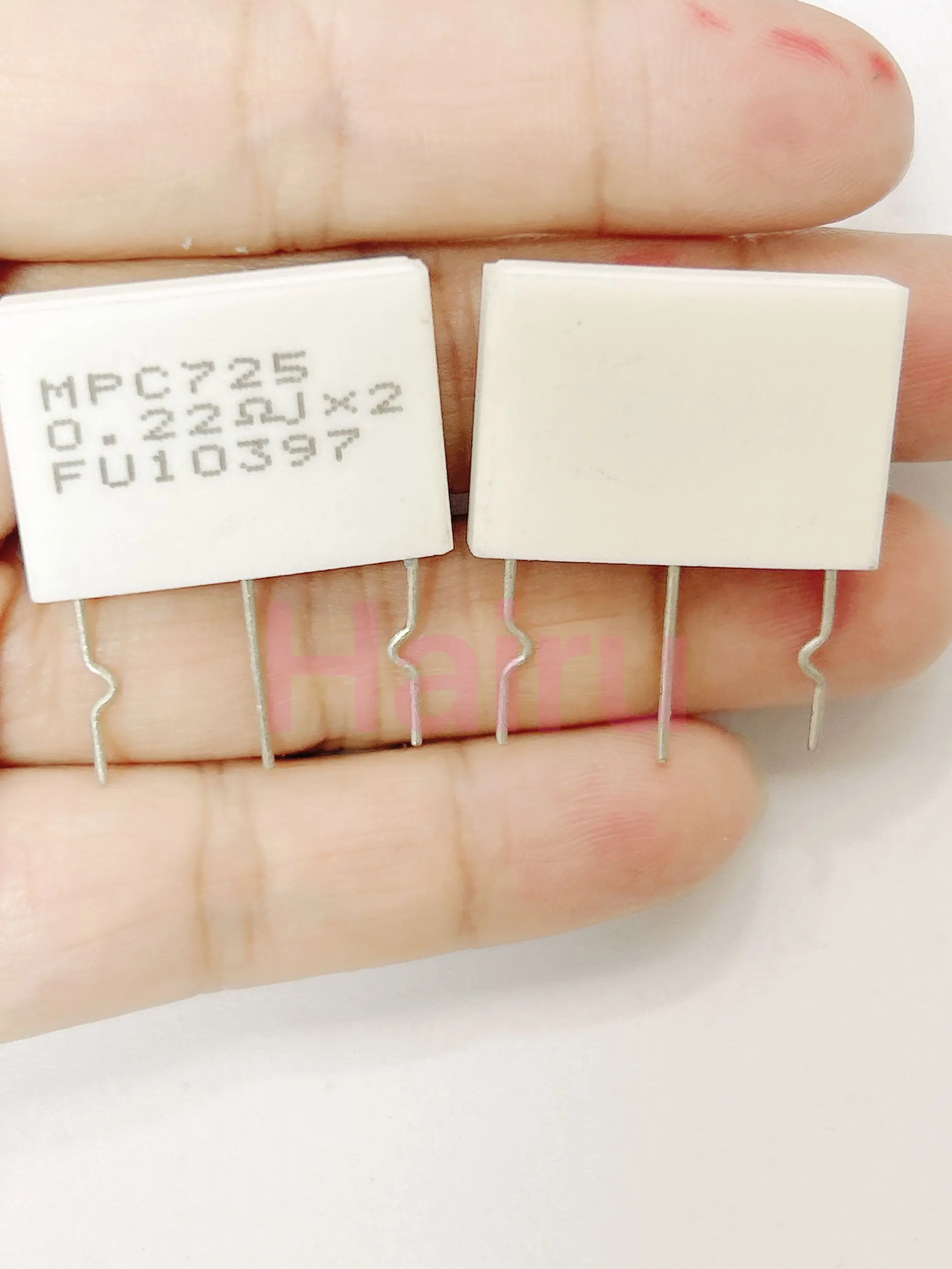 

2pcs/lot original MPC725 5W 0.1ΩJ 0.22R+0.22ΩK 0.47ΩJ ceramic cement resistor Non-inductive cement resistance