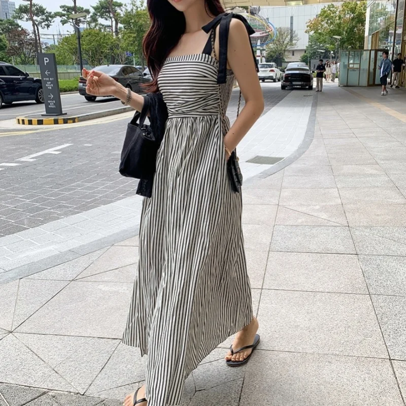 REALEFT Vintage Striped Strapless Women's Long Dresses Pockets 2025 New High Waist Casual Loose Bow A-line Tank Dress for Womens
