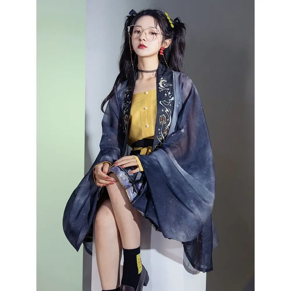 Hanfu MaMianQun Skirt Suit With Ming Dynasty Improve Han Costume Horse-face Skirt The Women's Short Horse Face Skirt Hanfu Set