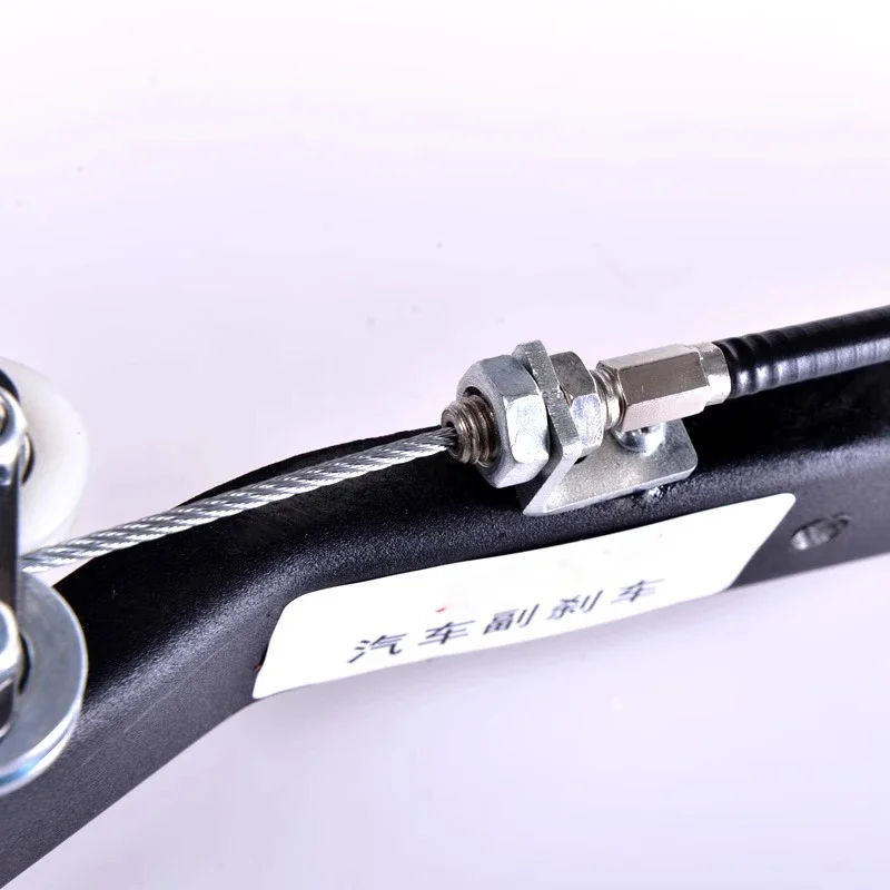 مدرب السيارة مخصص مساعد الفرامل مدرب السيارة المساعدة الفرامل Dce الفرامل التحكم قطع غيار السيارات الملحقات