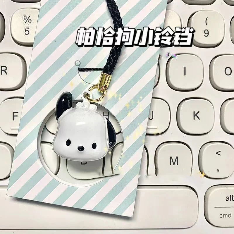 Sanrio Anime Cinnamoroll Kawaii Water Sound Bell colgante para teléfono celular Charm Cute Pochacco mochila colgante llavero regalo para niña