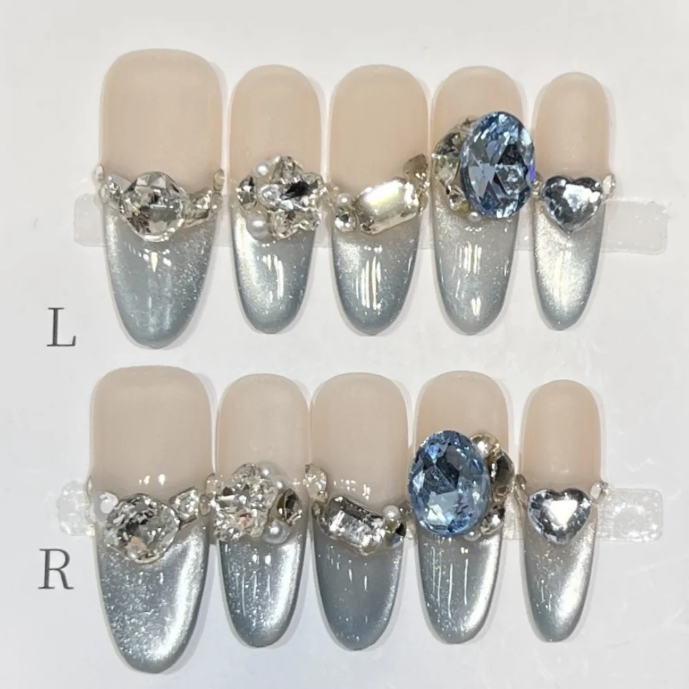 10pcs Short Oval Handmade Fake Nails Art Wearable Blue Cat's Eye French Tips False Nail with Diamond Design Press on Nails Sets