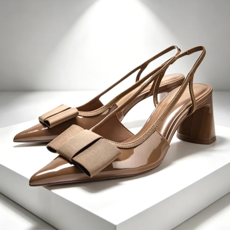 

2026 Patent Leather Pointed Toe Heeled Sandals Women Elegant Bow Decoration Chunky Heel Pumps Luxury Designer Heels for Ladies