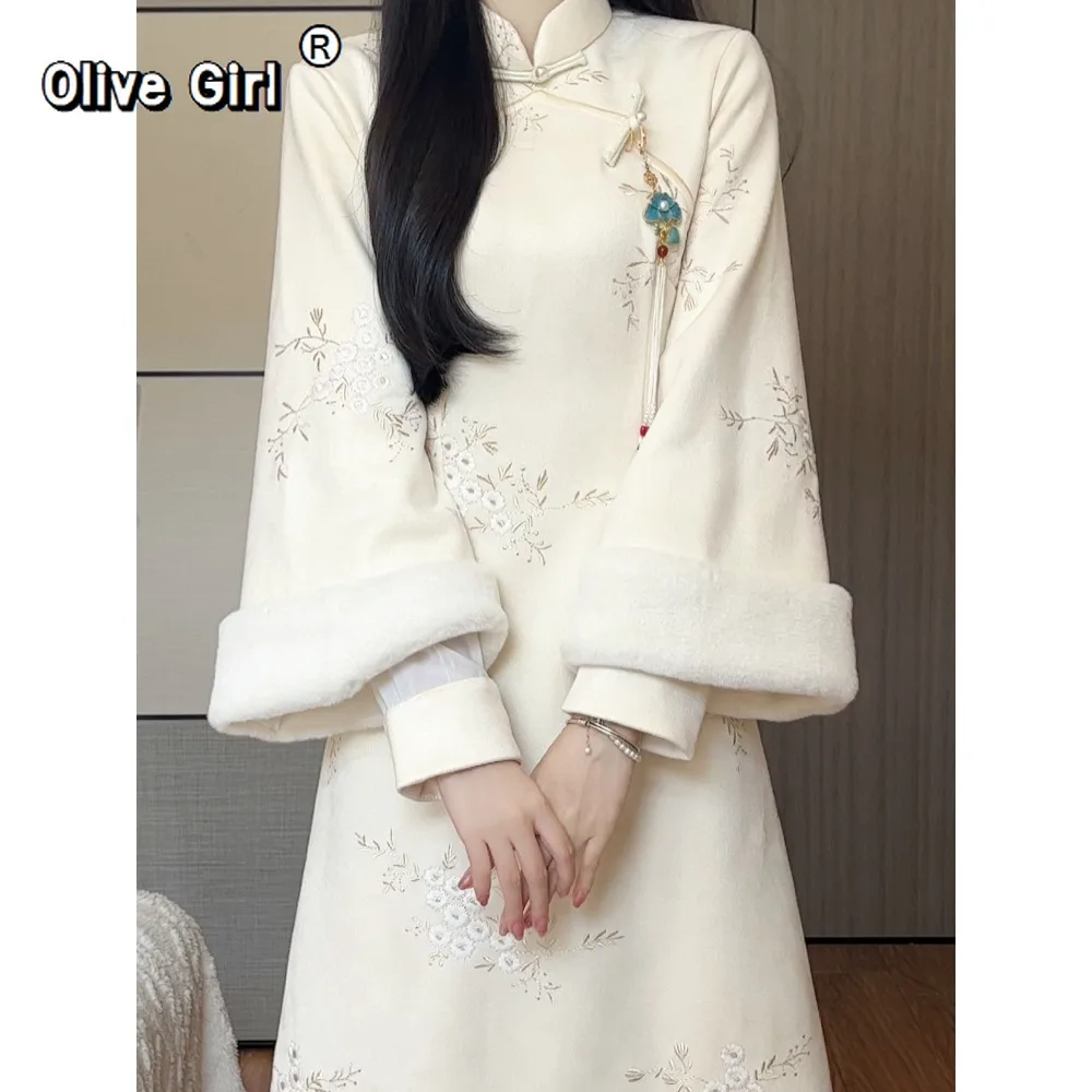 

Платье Cheongsam, традиционная одежда, зима 2025, бархатное теплое платье Cheongsam с вышивкой, длинное платье в стиле ретро с большими перевернутыми рукавами