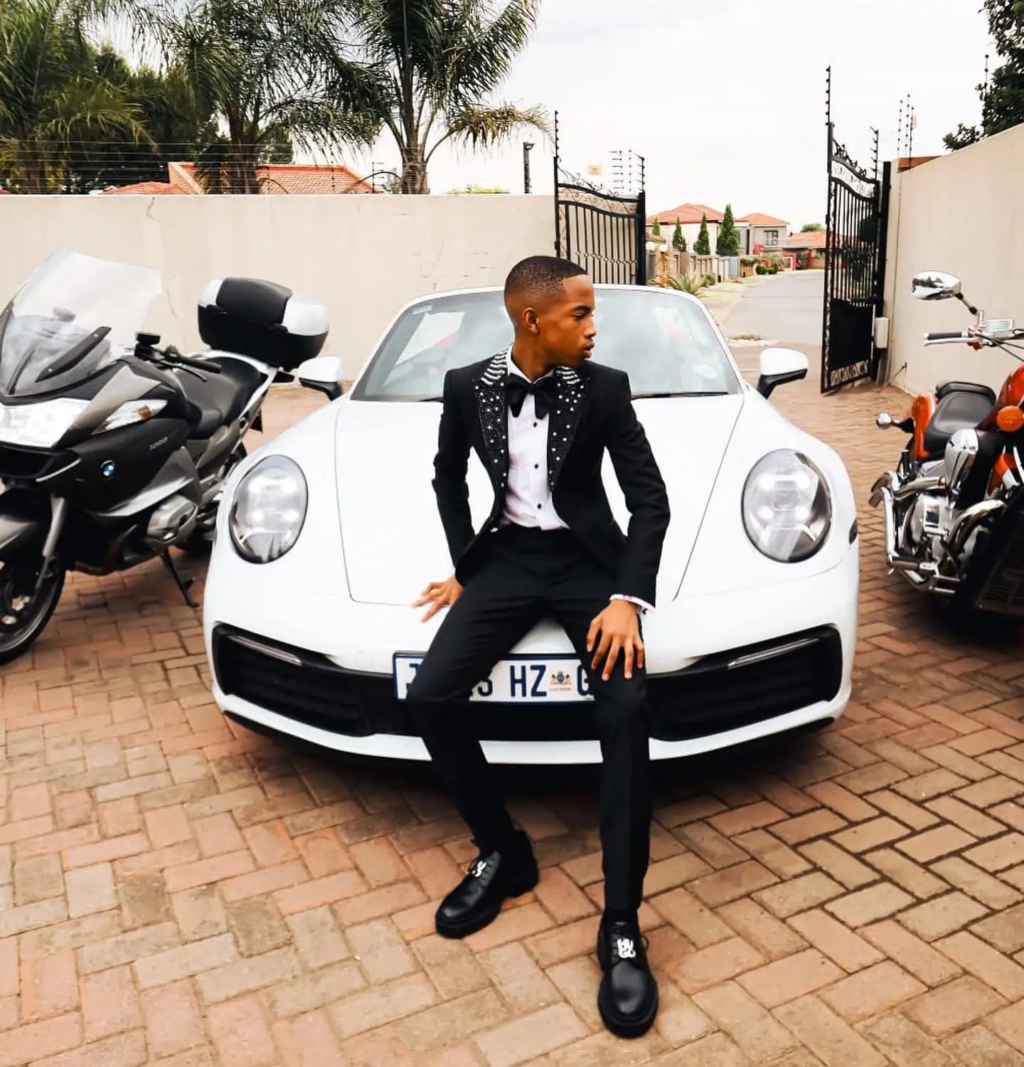 

Black Men Suit Set 2 Piece Beaded Crystals Blazer+Pant Trousers Customized Cotton Formal Office Jacket Prom Wedding Tuxedos Coat