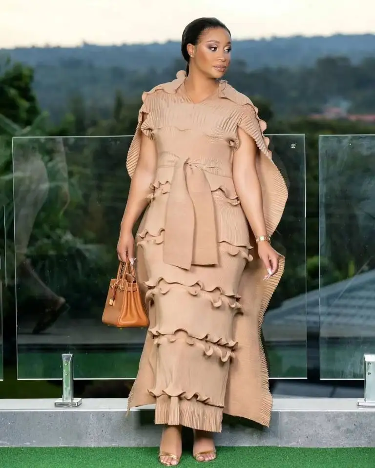 Miyake Solid Color V-neck Pleated French Three-dimensional Fungus Edge Cake Dress Women's Loose Long Dresses 2025 Spring New