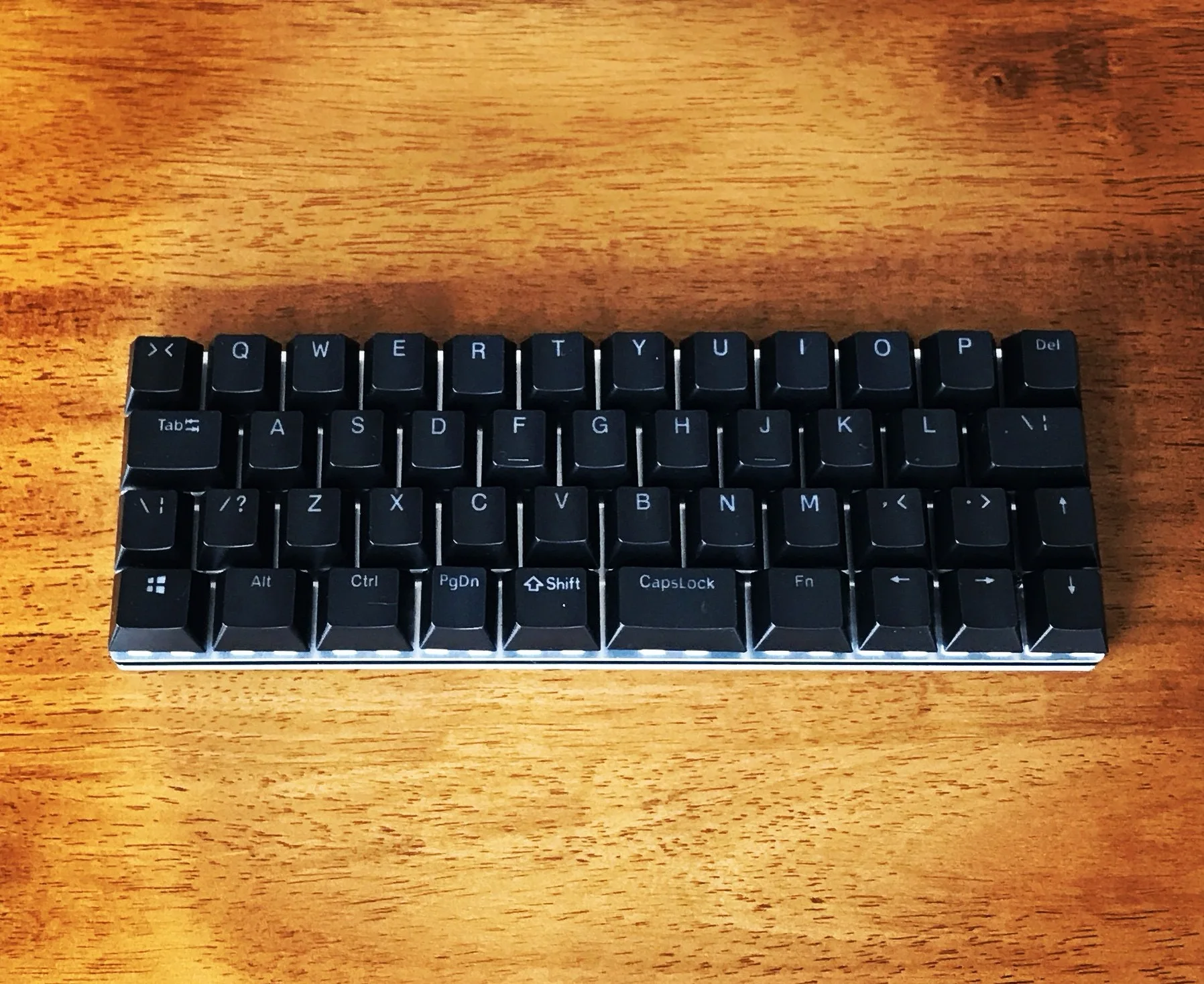 K45a Kit Keyboard Mekanis Kabel Sumbu Rendah Mode Tunggal 40% Kolom Diagonal Mendukung Firmware Qmk/ Botol Hadiah Keyboard Kustom