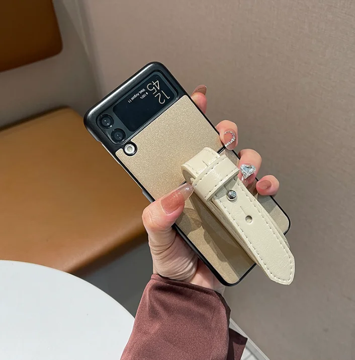 Capa de telefone de couro bonito com alça de pulso para Samsung Galaxy Z Flip6, Flip 4, 3, 4, 2, 1, moda coreana