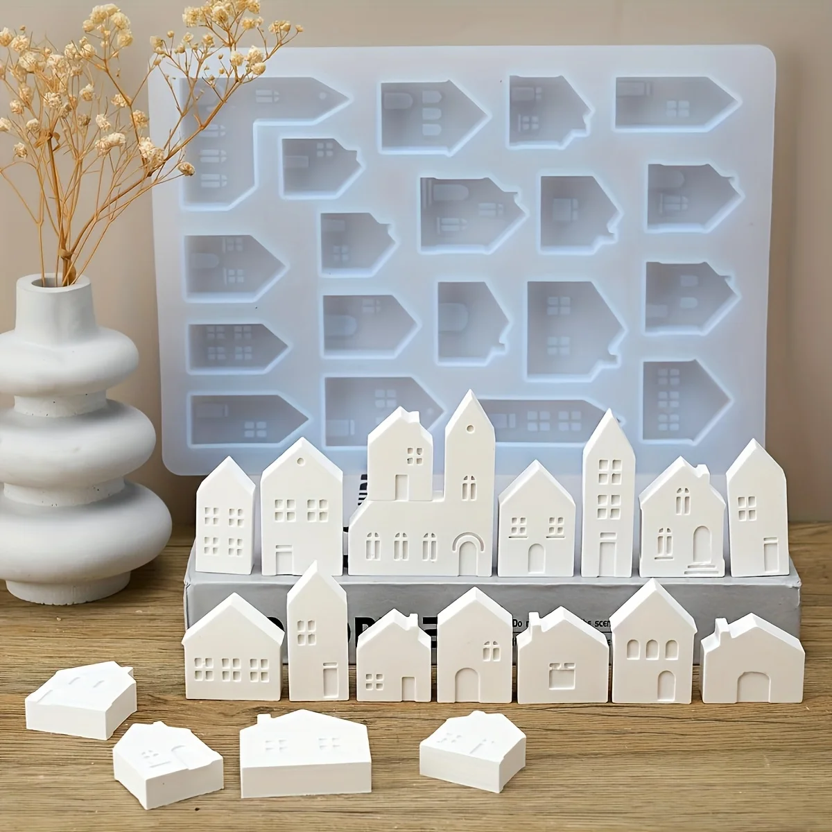Irregular House Candle Mold, Compatible With Soap Resin Material, 19 Cavity Mini European House Mold, Reusable Flexible Mold