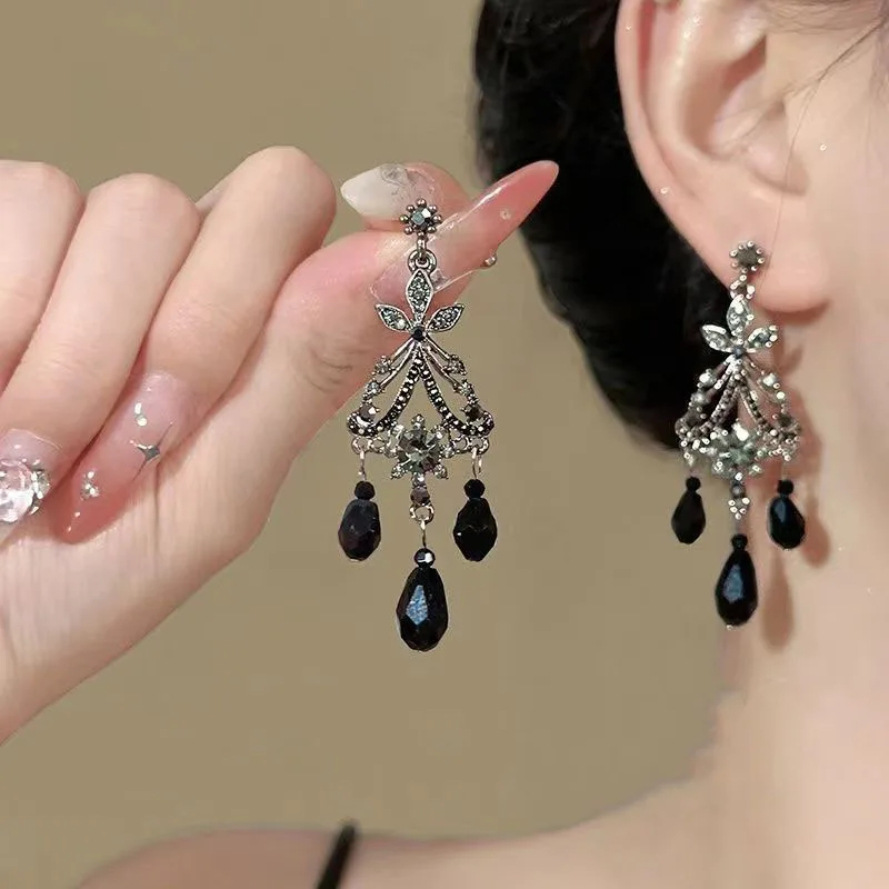 Gothic Dark For Women Black Zircon Vintage Design Silver Needle Tassel Exquisite Earrings Jewelry Party Gift