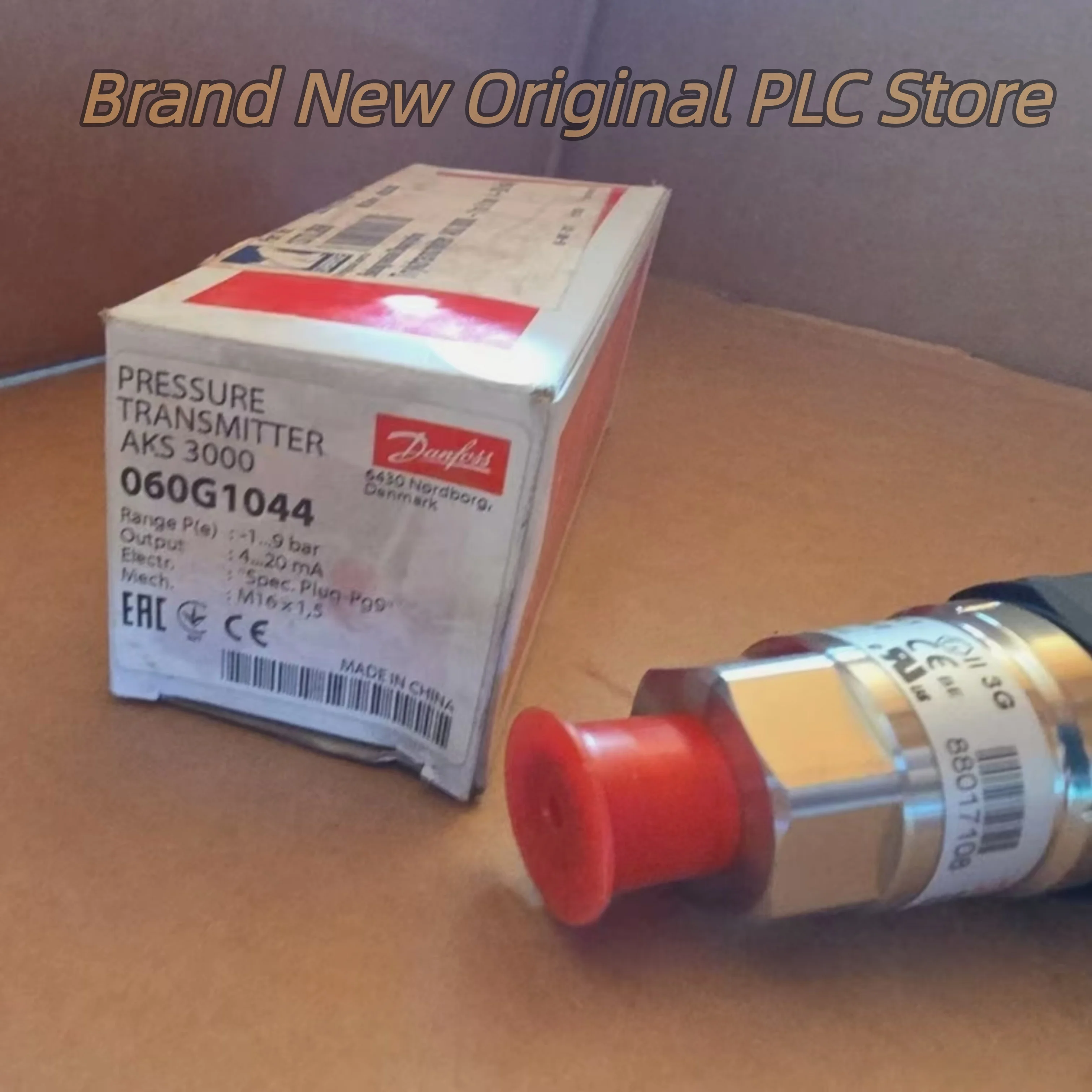 

New in box 060G1080 AKS3000 060G1081 AKS3000 pressure sensor