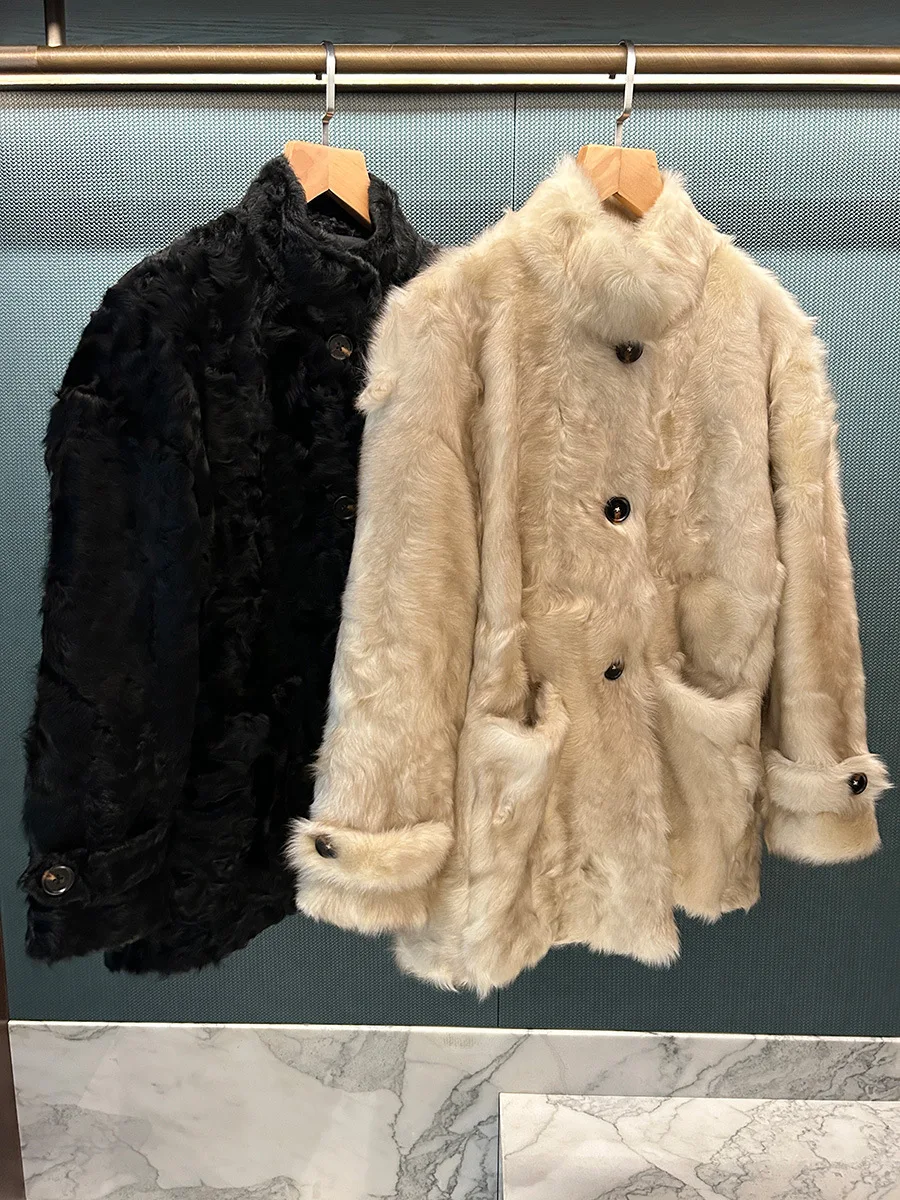 

Дубленка с меховой подкладкой Минималистская дубленка