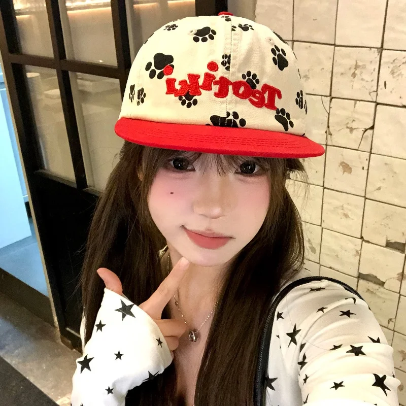 

Korean Graffiti Puppy Flat Brim Duckbill Cap Versatile Face Enhancing Small Baseball Cap Hip-Hop Trend Niche Design