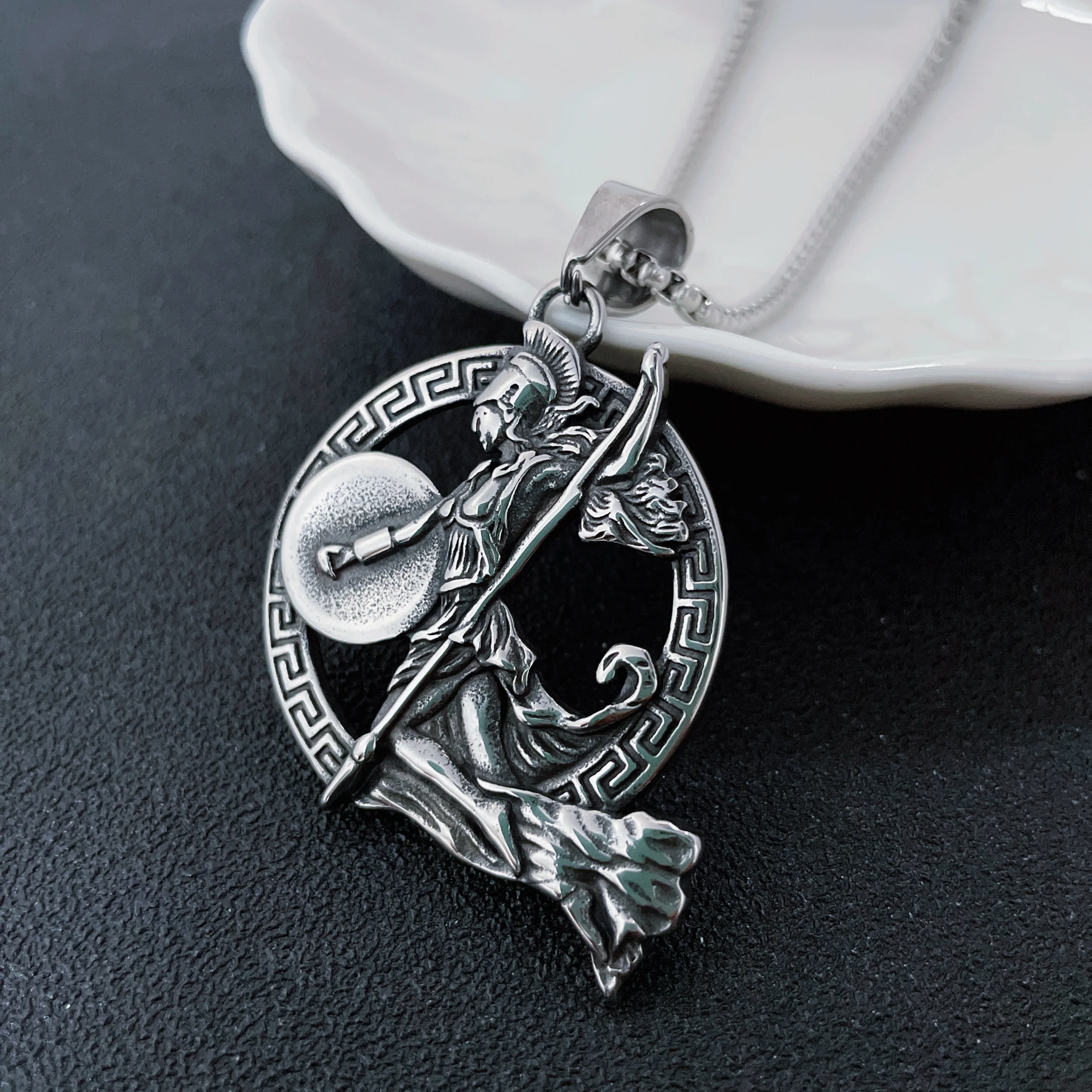 القوطية اليونانية آلهة الأساطير الرومانية المحارب آلهة مينيرفا أثينا قلادة قلادة خمر للرجال النساء مجوهرات اكسسوارات #4