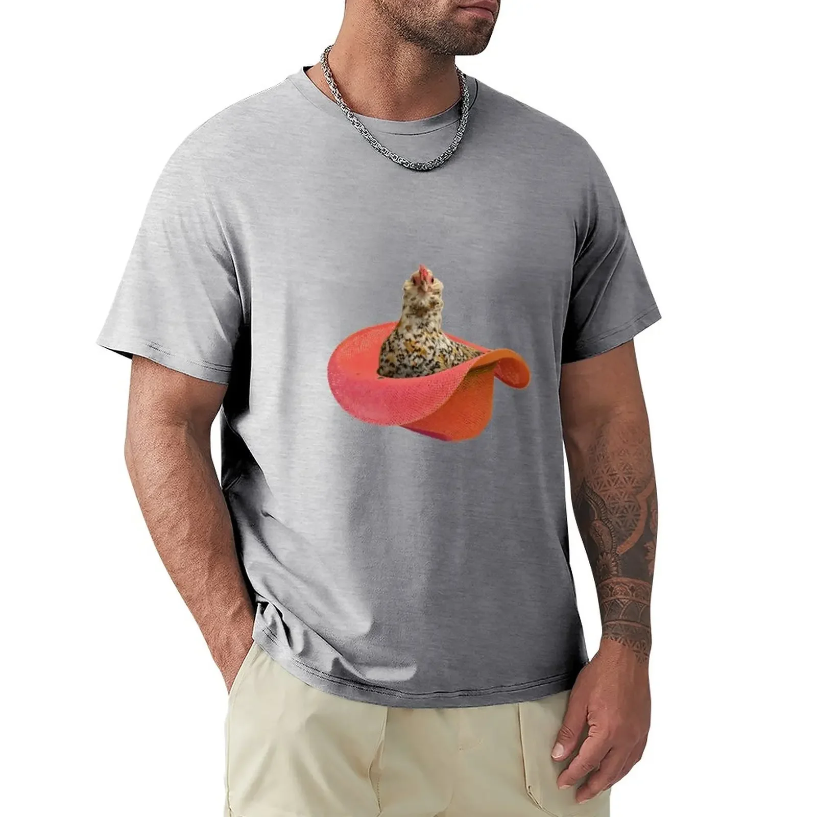 

Chicken in a Hat T-Shirt vintage clothes plus size tops customs design your own anime clothes mens t shirts casual stylish