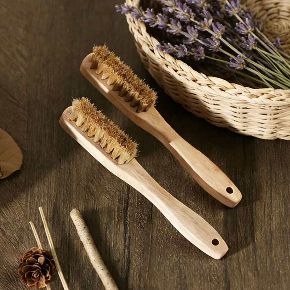 1/3 Stück Kleine Massivholz-Nagelbürste mit Langem Griff und Wildschweinborsten - Natürliches Tragbares Handpflege-Werkzeug zur Reinigung von Nagelzwischenräumen – Detail 4