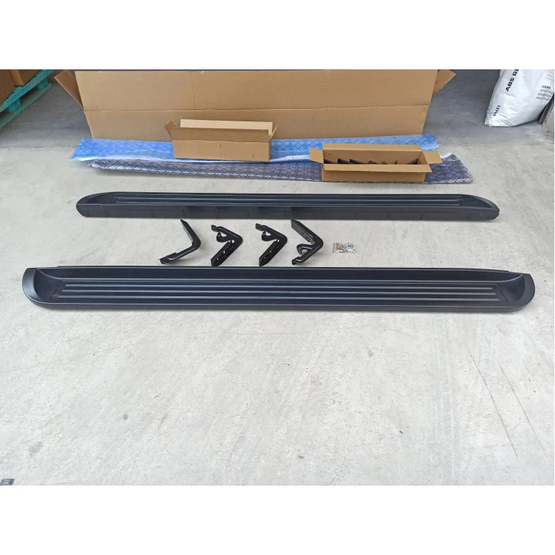 High Quality Side Step Pedal Running Board Auto Body Exterior Spare Modification Parts view 3