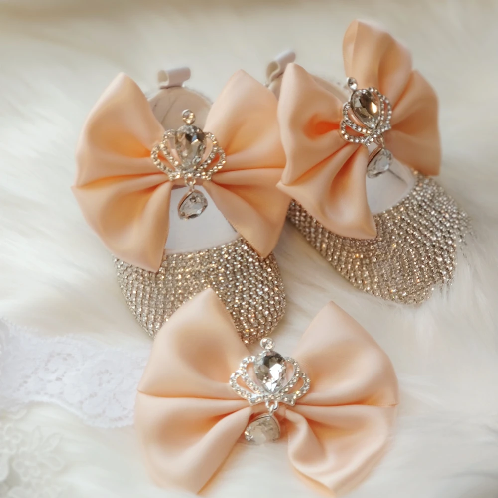 

Dollbling Delicate Apricot Butterfly Baby Shoes Headband Set Luxury Diamond Fluff Outfit Red Bottom Little Girl Baptism Shoes