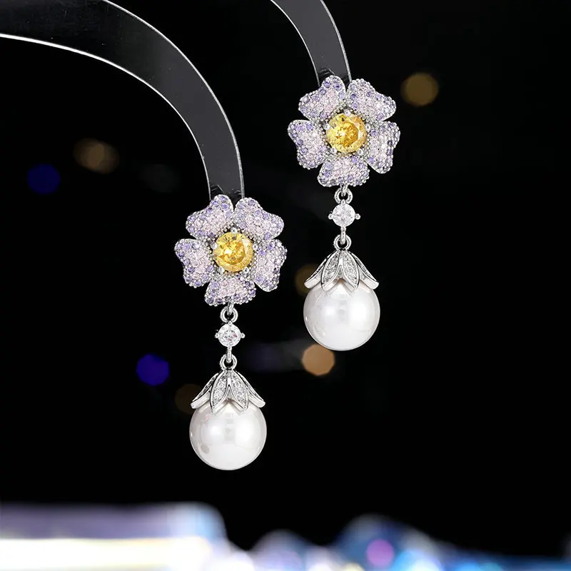 

French Elegant Temperament Pearl Flower Exquisite Earrings S925 Silver Needle Versatile Micro Pave Zirconia Light Luxury Fashion