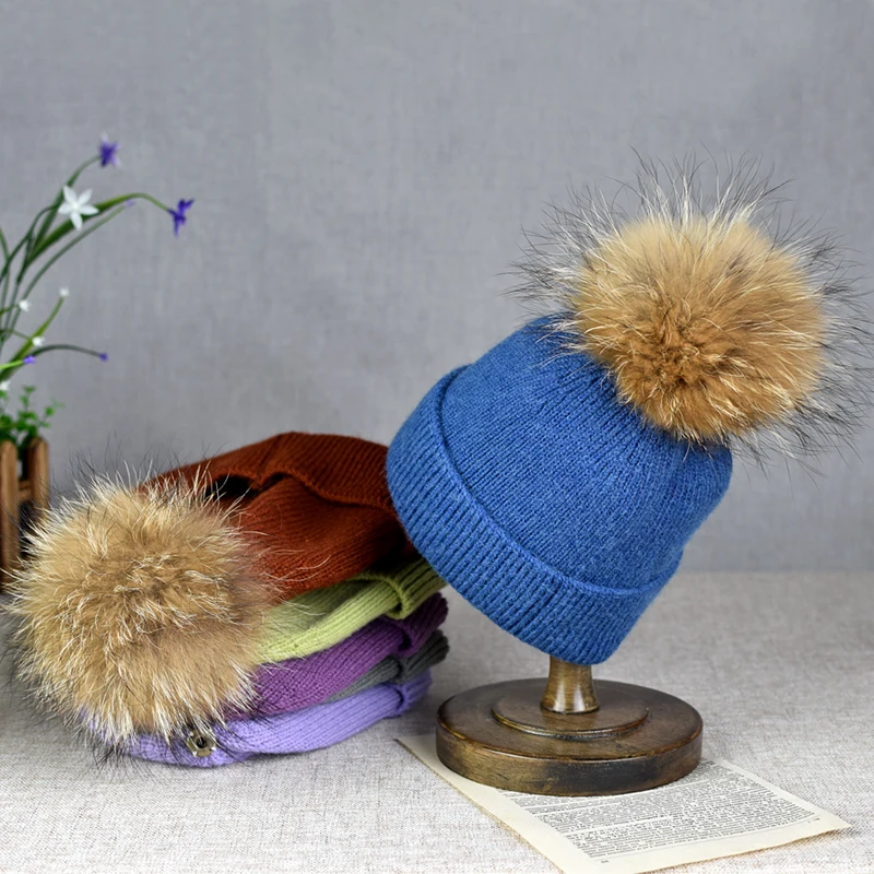 Hot selling autumn and winter parent-child woolen hats raccoon fur balls warm sleeves knitted hats trendy