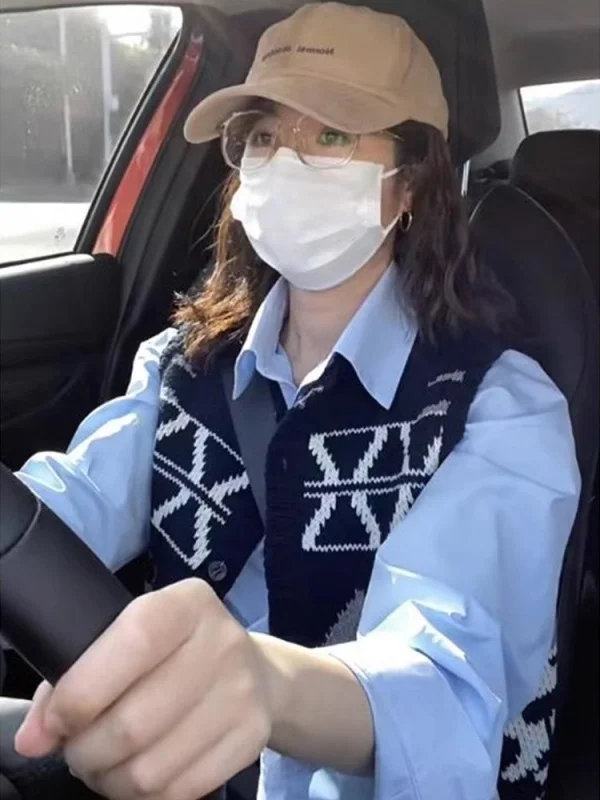 เสื้อคาร์ดิแกนถักไหมพรมสีเรโทร สไตล์หลวมสำหรับผู้หญิง เสื้อกันหนาวแบบเลเยอร์ แฟชั่นใหม่ สไตล์นักศึกษา เสื้อคลุมแฟชั่น