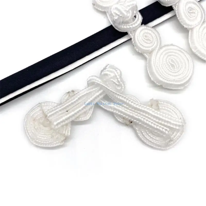 

L5YB Stylish Chinese Traditional Button Accessory Showcase Your for Trendsetter and