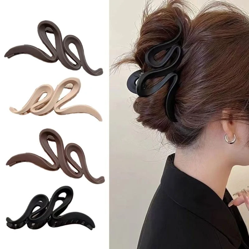 

Versatiles Big Hair Clip Fashion Personality Hairclip Stylish Hair Claw Clip Suitable for Various Hair Type
